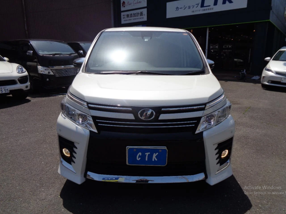 2016 TOYOTA VOXY ZS KIRAMEKI